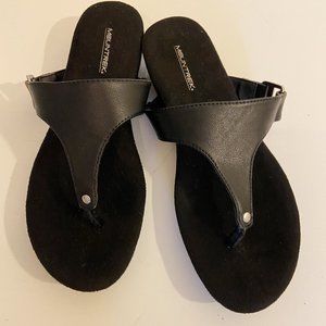 Mountrek 'Sophie' Black, Wedge Sandal/Flip Flop